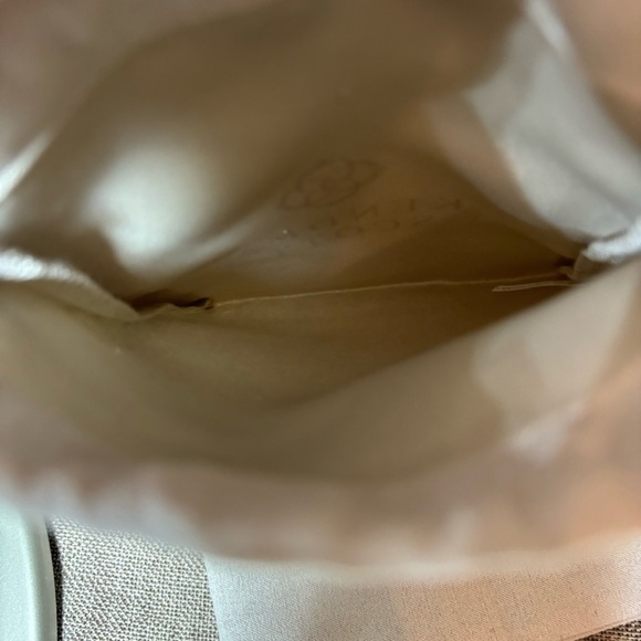 Bundle Kendra Scott Jewelry Dust Bag (2) - Picture 4 of 5